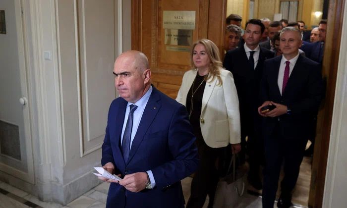 Ilie Bolojan, președintele PNL, susține declarații de presă la Palatul Parlamentului din București, 15 iunie 2026 FOTO: Inquam Photos / George Calin