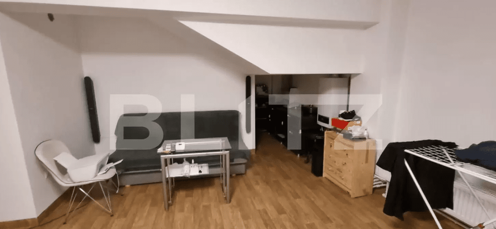 Ofertă imobiliară la Cluj. Apartament-buncăr, fără ferestre, scos la vânzare cu 47.000 de euro 