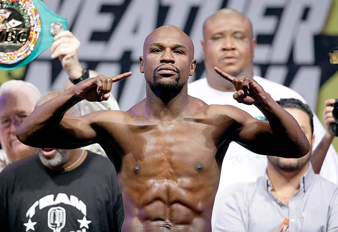 
    Floyd Mayweather iubește din nou Sursă foto: Arhivă personală   
