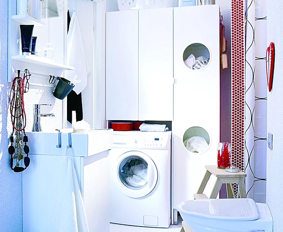 Într-o baie mică  pot  încăpea multe (Fotografii: IKEA)
