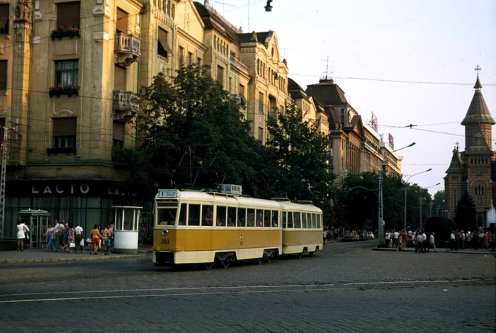 Lactobarul din Timișoara anilor 70 FOTO Hans Oerelmans