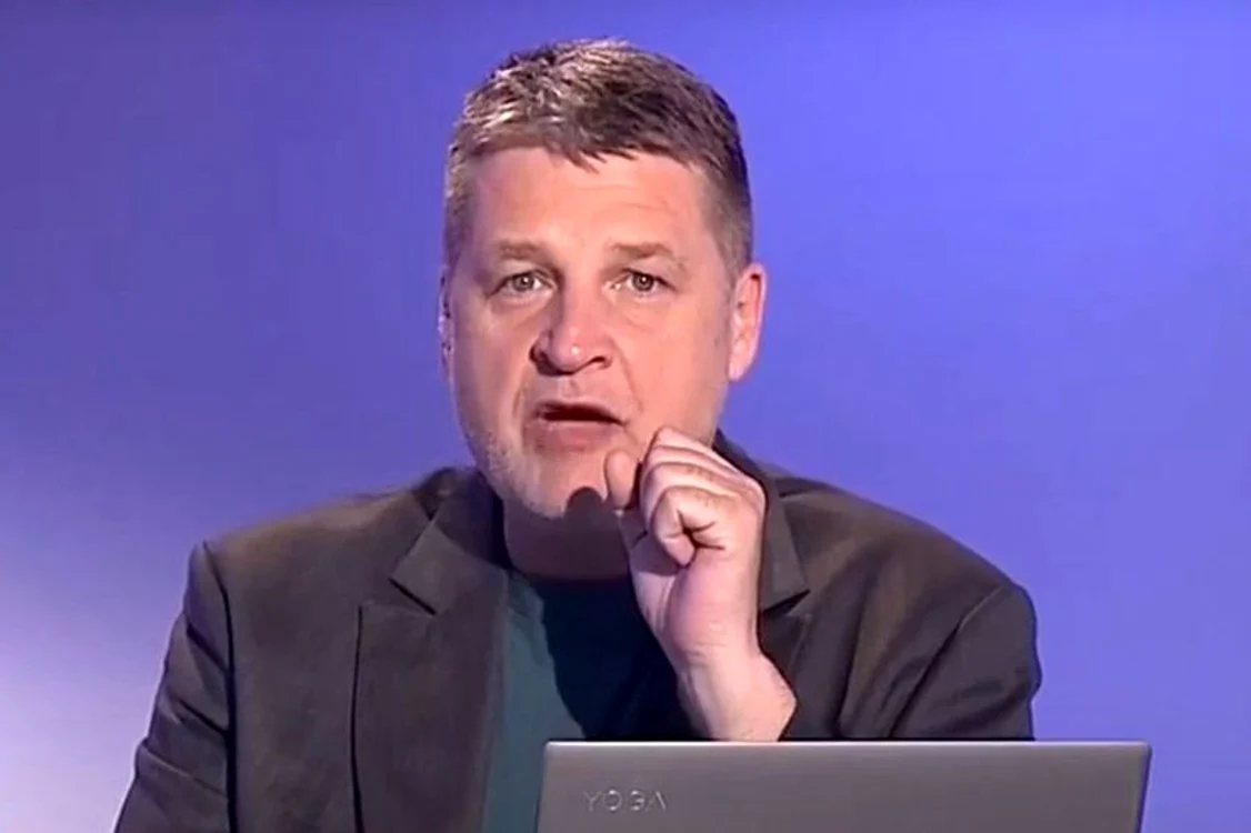 Costi Mocanu (Prima TV) va fi, cu siguranță, printre comentatorii meciurilor de joi