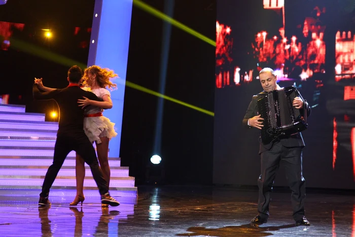 emy dragoi foto pro tv