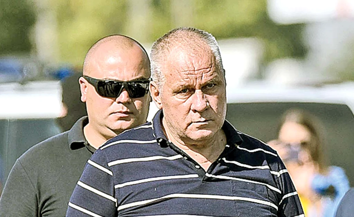 Gheorghe Dincă a recunoscut că le-a omorât şi ars pe cele două adolescente