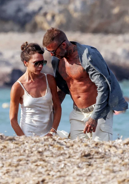 Soții Beckham la Saint Tropez (13) jpg