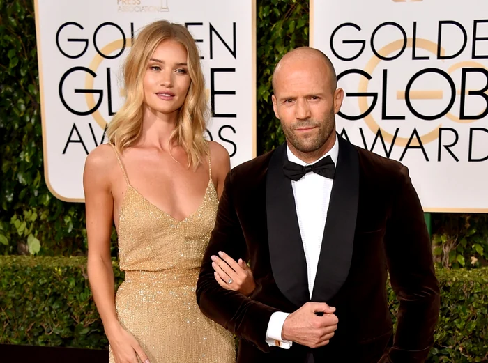 
    Jason Statham și Rosie Huntington-Whiteley au fost ținta bârfelor la Globurile de AurFoto: AP  