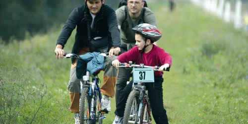 Arădenii pot parcurge traseul, cu mic, cu mare, pe biciclete