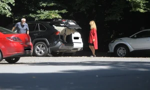 varujan vosganian paparazzi iunie 2022 (1) JPG