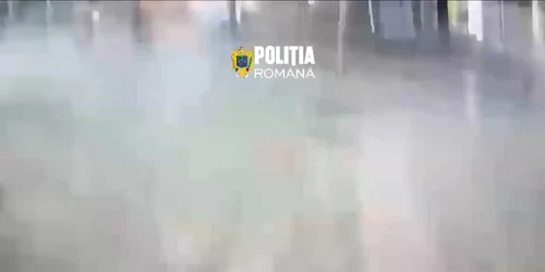 Reținuți pentru șantaj Poliția Română mp4 thumbnail png