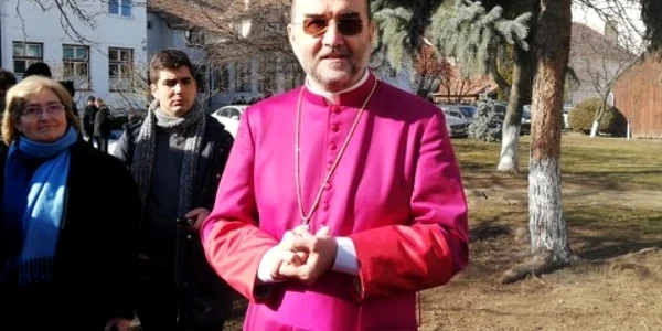 arhiepiscop alba romano-catolic