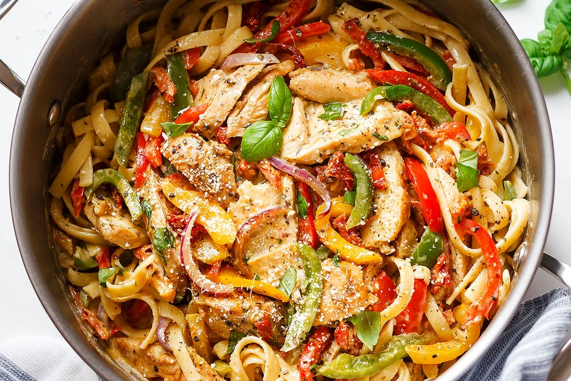 paste pui si sos pesto jpeg