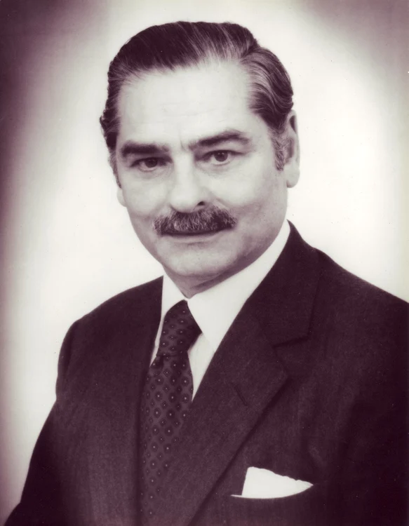 Mircea Grigore Carol Lambrino fiul lui Carol al II lea si al Ioanei Zizi Lambrino (5) jpg