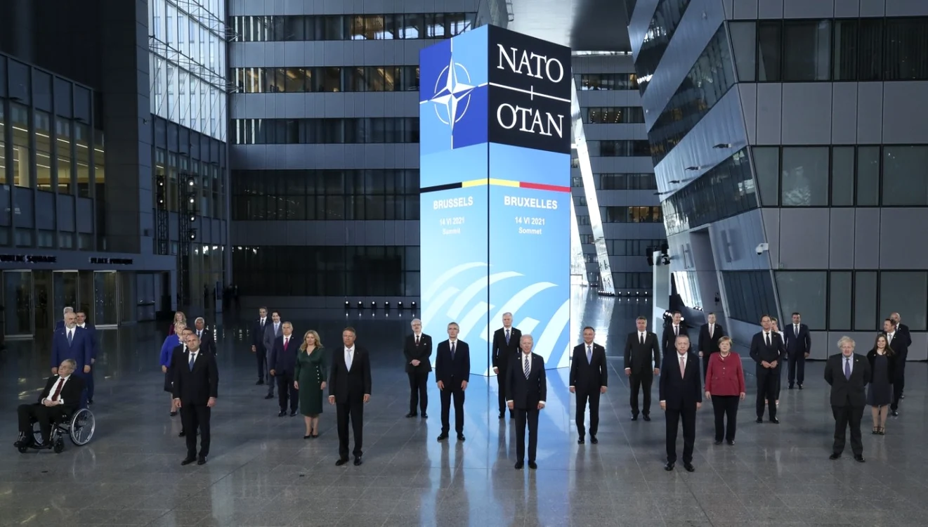 Liderii NATO la Bruxelles