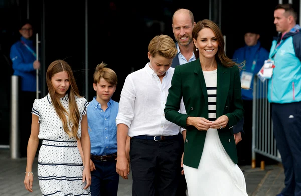 Prințesa Kate, Prințul William, Prințesa Charlotte, Prințul George și Prințul Louis la Jocurile Commonwealth   GettyImages 2287867730 jpg