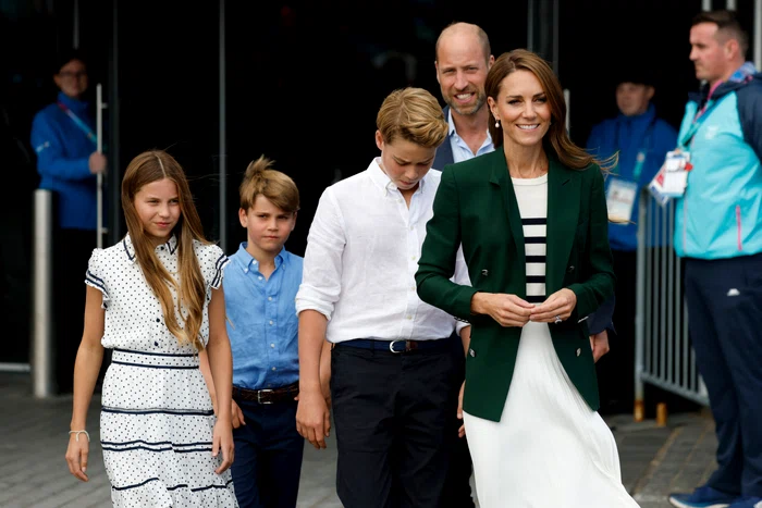 Prințesa Kate, Prințul William, Prințesa Charlotte, Prințul George și Prințul Louis la Jocurile Commonwealth GettyImages 2287867730 jpg