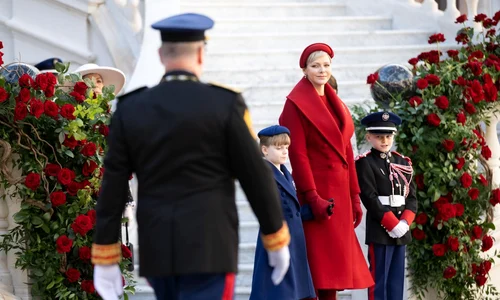 Printesa Charlene si Printul Albert de Monaco, impreuna cu Printul Jacques, Printesa Gabriela, de Ziua Nationala a Principatului Monaco   Palais Princier (9) jpg