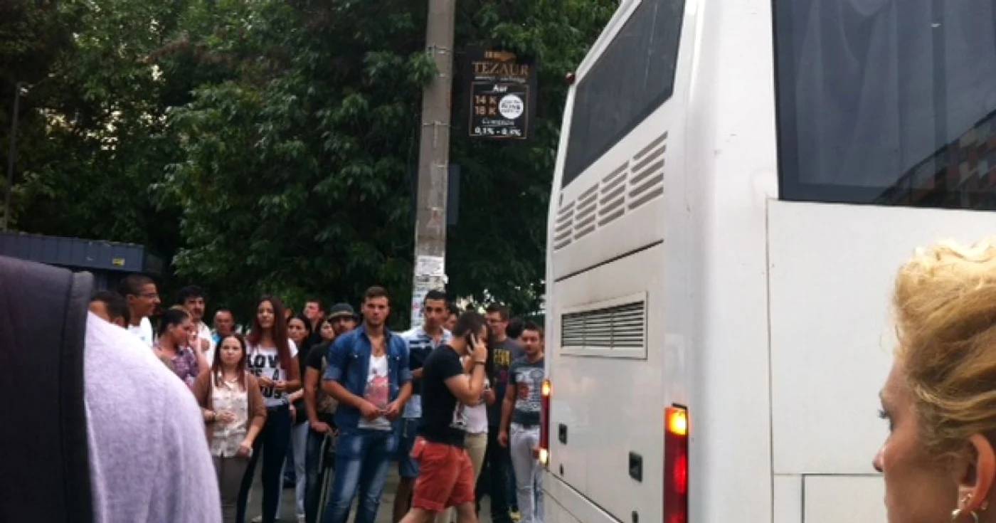 Pe numele elevilor de la "Bolintineanu" s-au emis mandate de aducere FOTO Adevărul