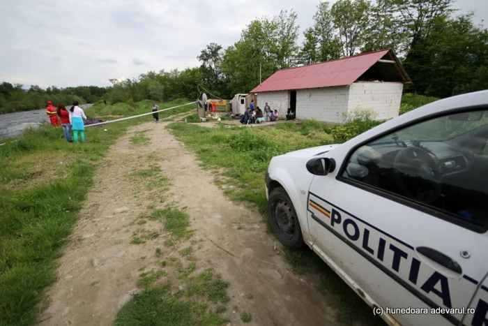 Copilul este căutat în zona Streiului. FOTO: Daniel Guţă