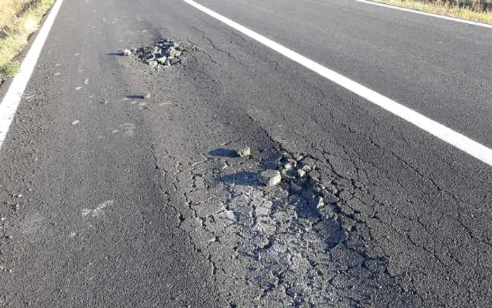 Porţiune din drumul Manoleasa-Rădăuţi Prut FOTO Sorin Scutariu