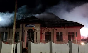 incendiu scoala olt jpeg