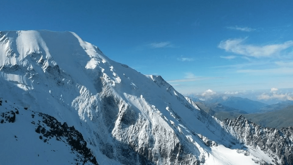 Gheţarii din Munţii Alpi au pierdut în 2022 cea mai mare cantitate de gheaţă înregistrată vreodată