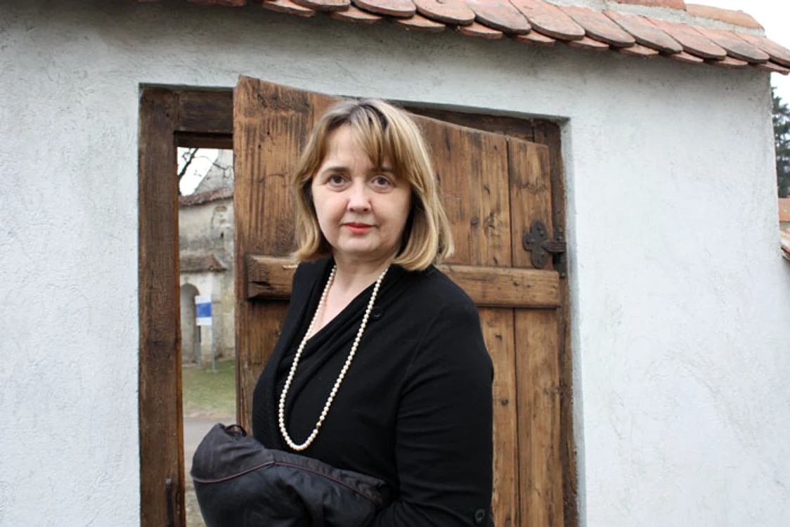 Cetăţile săşeşti, restaurate pas cu pas   interviu cu Carmen SCHUSTER jpeg