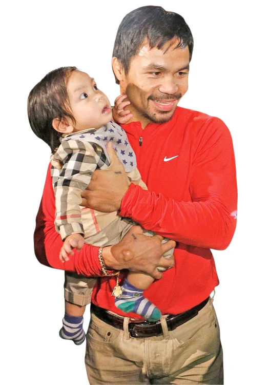 Pacquiao îl are alături pe fiul său cel mic, Israel