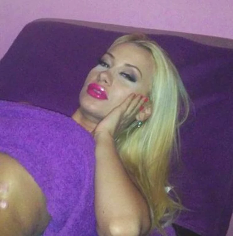 
    Simona susţine că Liviu Guţă a încercat să o violezeSursă foto:Facebook  