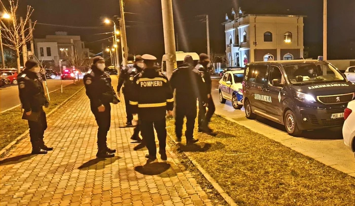 Poliţia a întrerupt o petrecere la Ţăndărei FOTO IPJ Ialomiţa