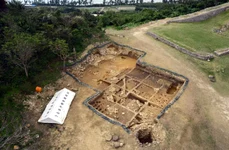 Monede romane au fost descoperite în Castelul Katsuren din Okinawa, în sud-vestul Japoniei (© Uruma City Education Board)
