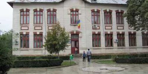 Şcoala cu clasele I-VIII  Nr. 5 Alexandria