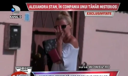 Cântăreaţa zâmbeşte din nou, după coşmarul prin care a trecut (captură: WOWbiz) jpeg