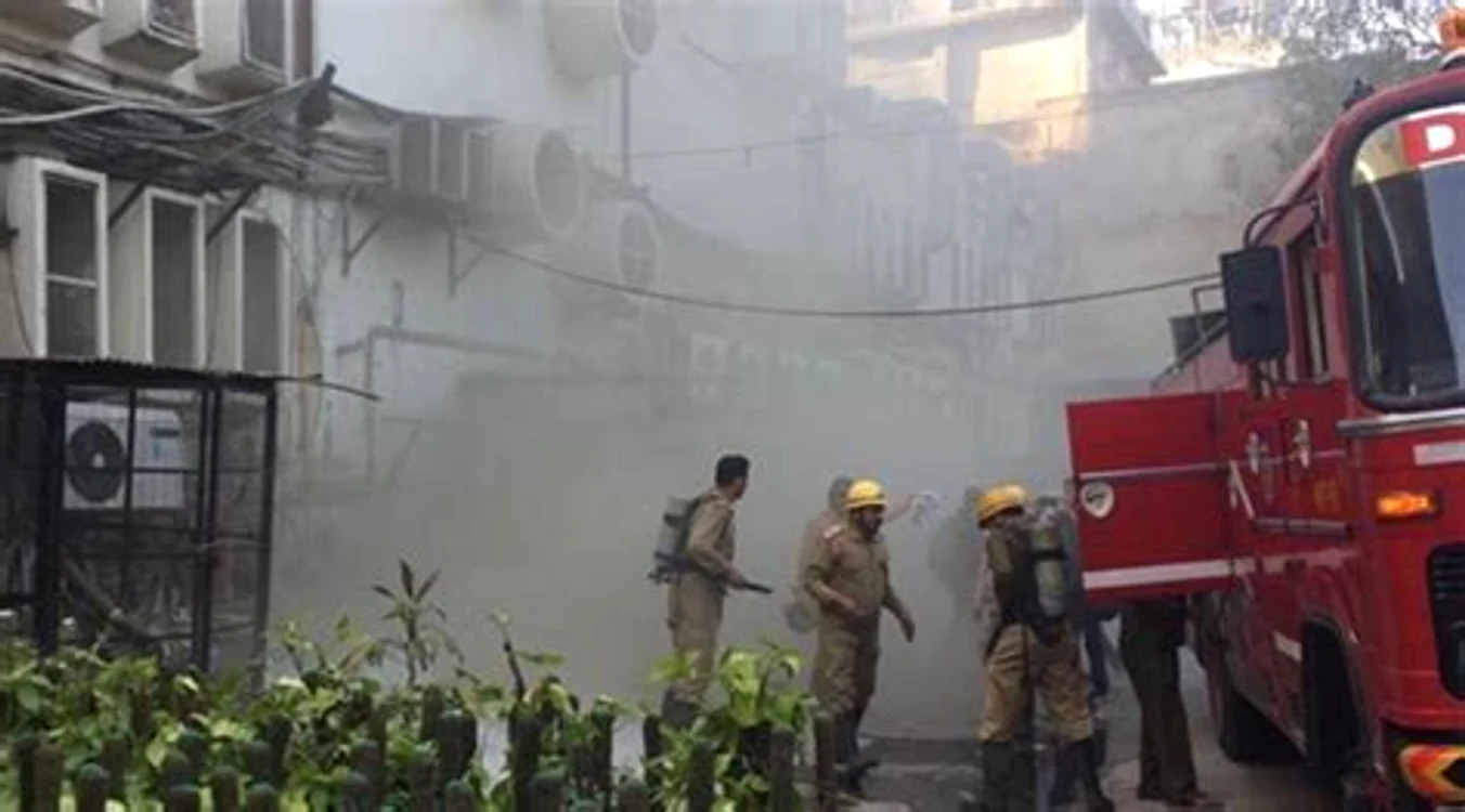 Explozie la o fabrică de artificii din India FOTO: X
