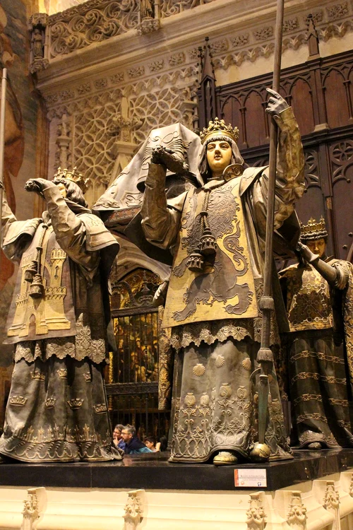 Cenotaful lui Cristofor Columb în Catedrala din Sevilla (© Pixabay)