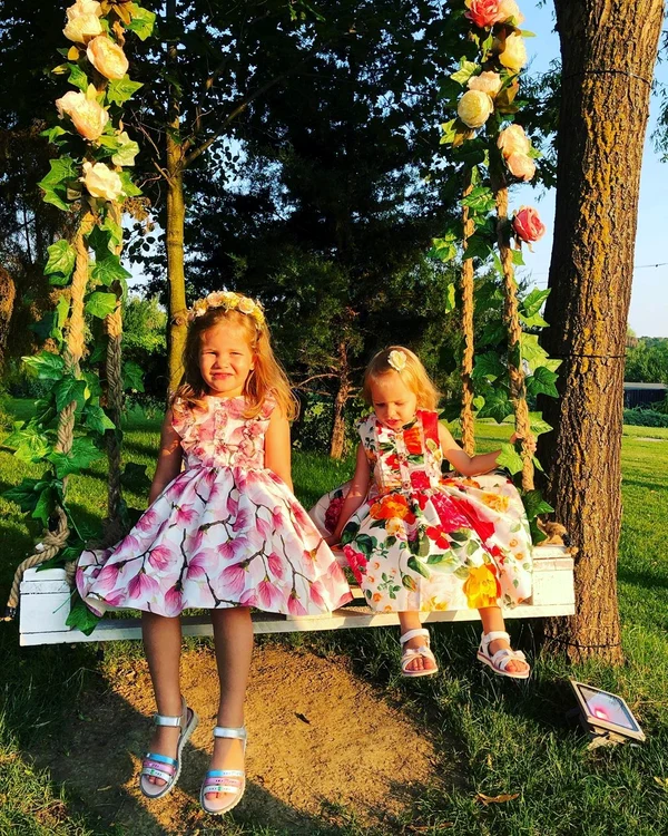 3 cristina docianu fogarassy al treilea copil doua fetite 2 jpg jpeg