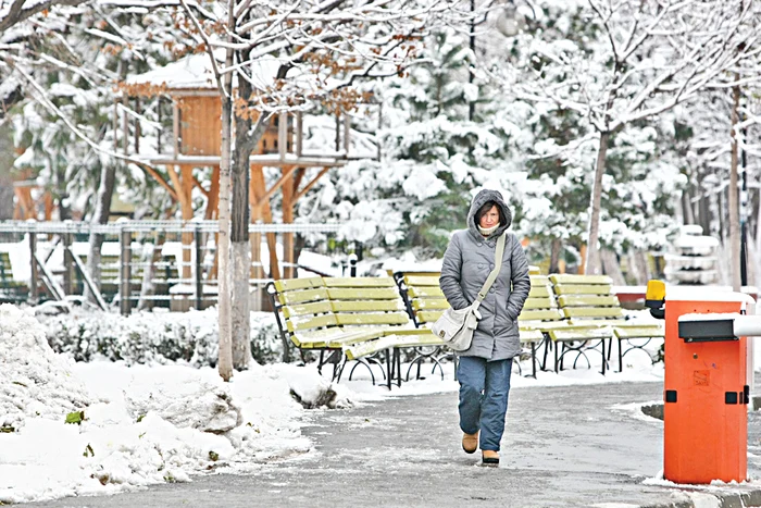 În ultimele zile a nins în aproape toată ţara