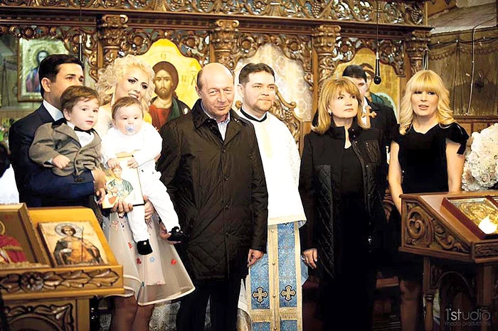 La botez a fost invitat şi fostul preşedinte Traian Băsescu