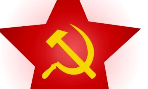 IICCMER propune o lege privind interzicerea simbolurilor comuniste jpeg