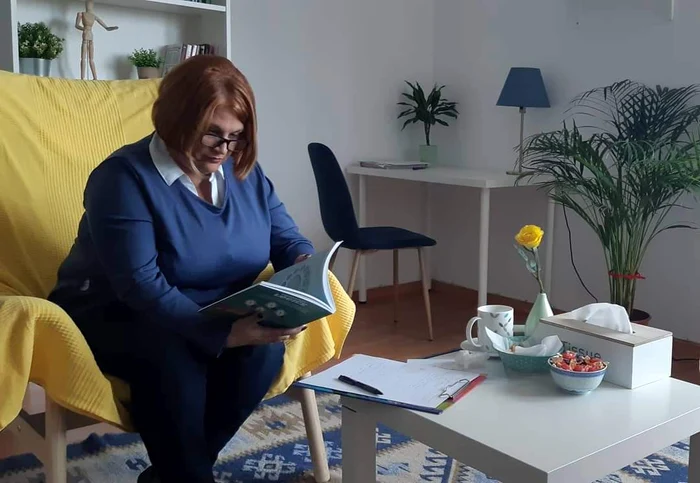 Dorina Stamate, psiholog și psihoterapeut