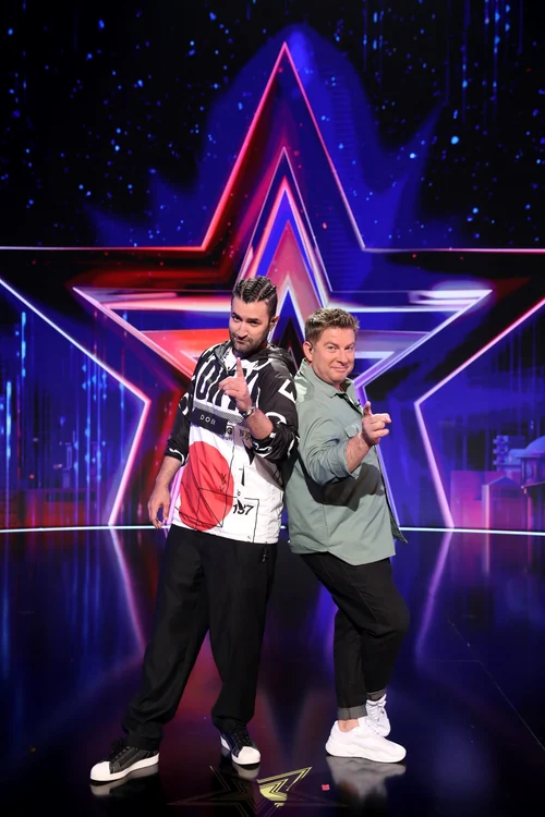 3 smiley si pavel bartos romanii au talent jpg jpeg