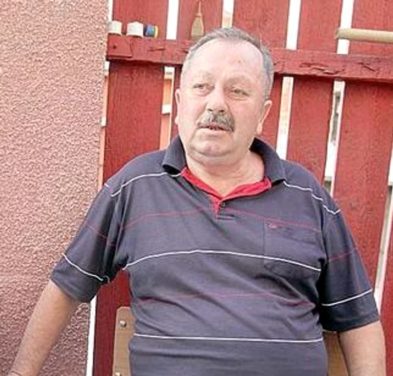 Eugen Cristea a făcut infarct şi este îngrijit de veciniFoto: Click!