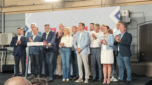 Reprezentanții PSD după afișarea exit pollurilor Foto: Dana Arambescu