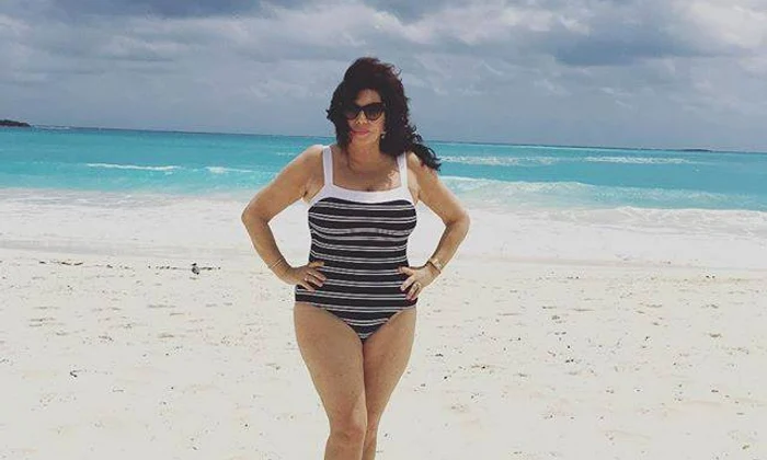 Carmen s a distrat și s a relaxat în paradisul exotic jpeg