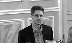 Snowden – un an la Moscova jpeg