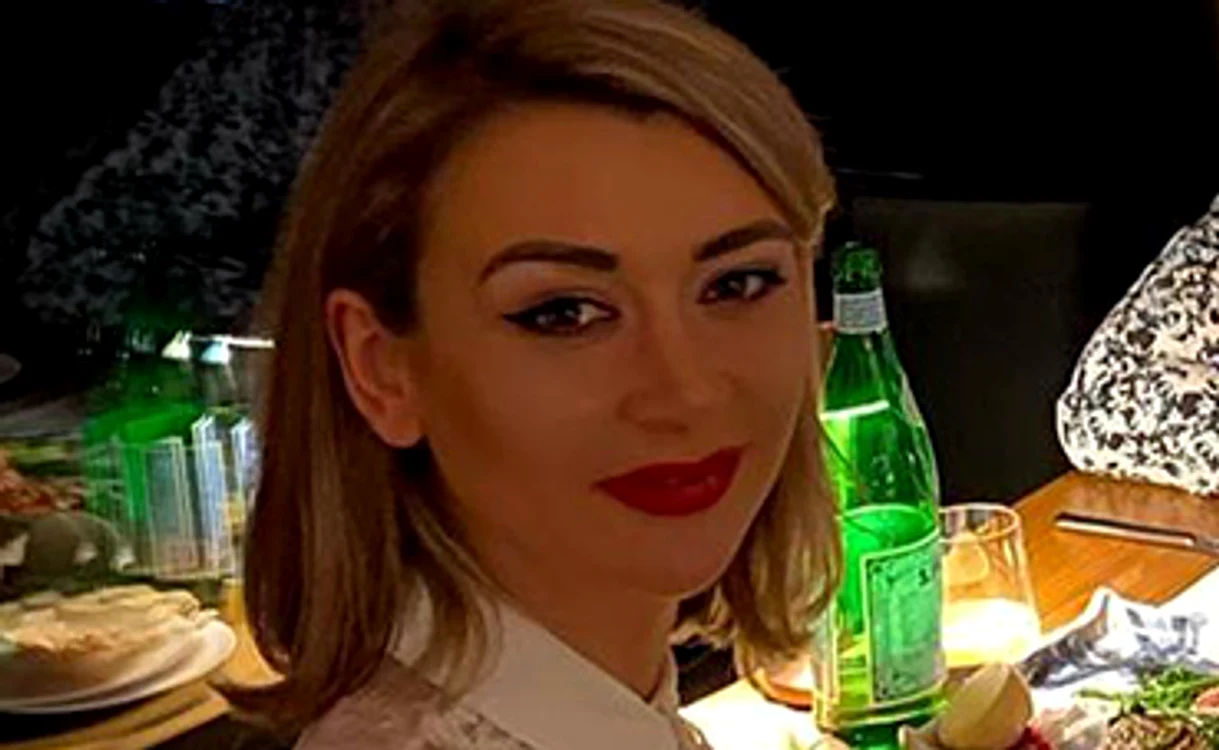 Denisa Tănase (37 de ani)