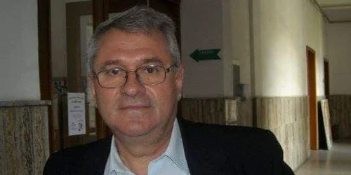 profesor marin toloşi