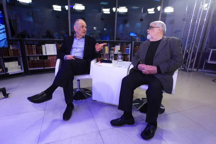 Gabriel Liiceanu şi Andrei Pleşu au oferit un adevărat spectacol televizual al bunului-gust şi al bunului-simţ FOTO: Dorin Constanda