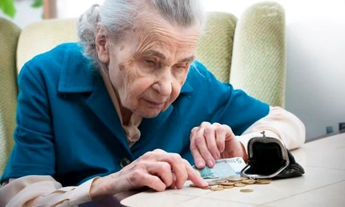 pensionara bani pensie jpeg