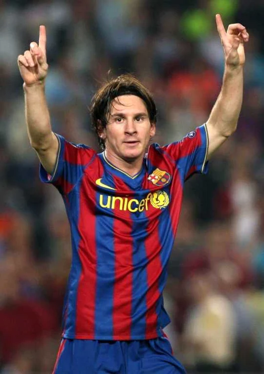 
    Messi a fost votat şi cel mai bun jucător de club al anului de către UEFA în această vară  