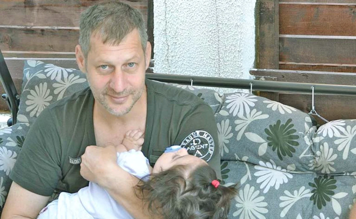 De ani buni, pe Ionuţ Ciocia îl vedeţi în reclama simpatică la Aspacardin